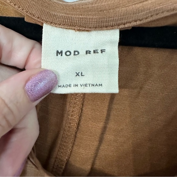 Mod Ref Women’s Brown Short Sleeve Flowy V-Neck Hi/Lo Casual Top Sz XL GUC - Picture 3 of 7